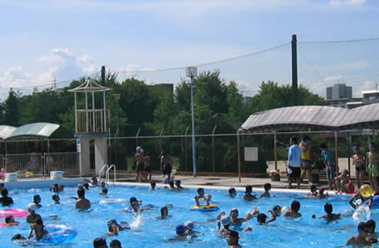 山田プール