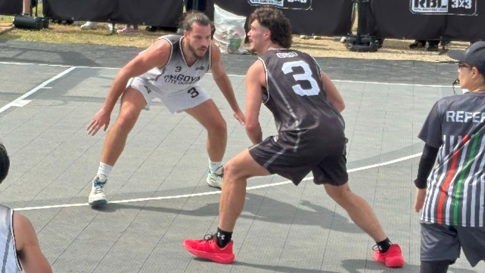 ファイティングイーグルス