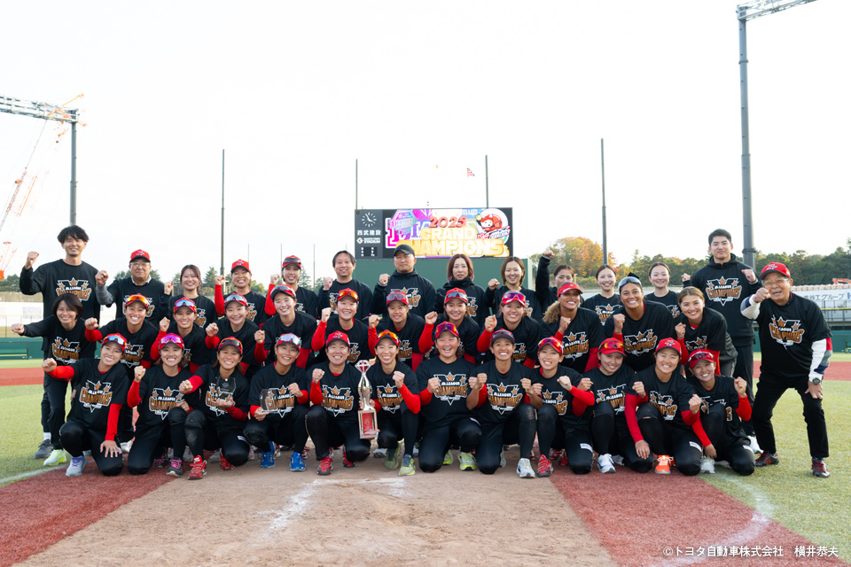 ファイティングイーグルス